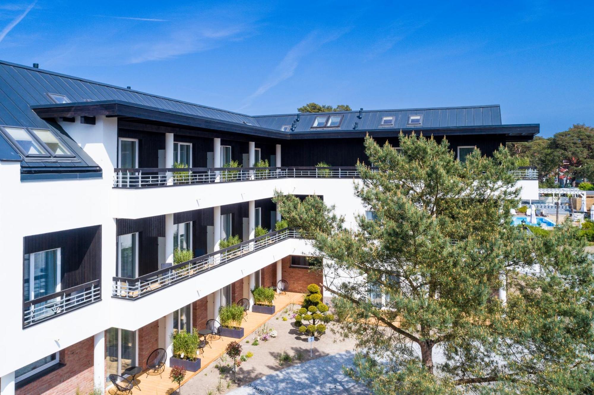 Apartamenty Przy Plazy Z Basenem Z Podgrzewana Woda I Mini Spa - Osrodek Kolonijno-Wczasowy Mewa Niechorze Extérieur photo
