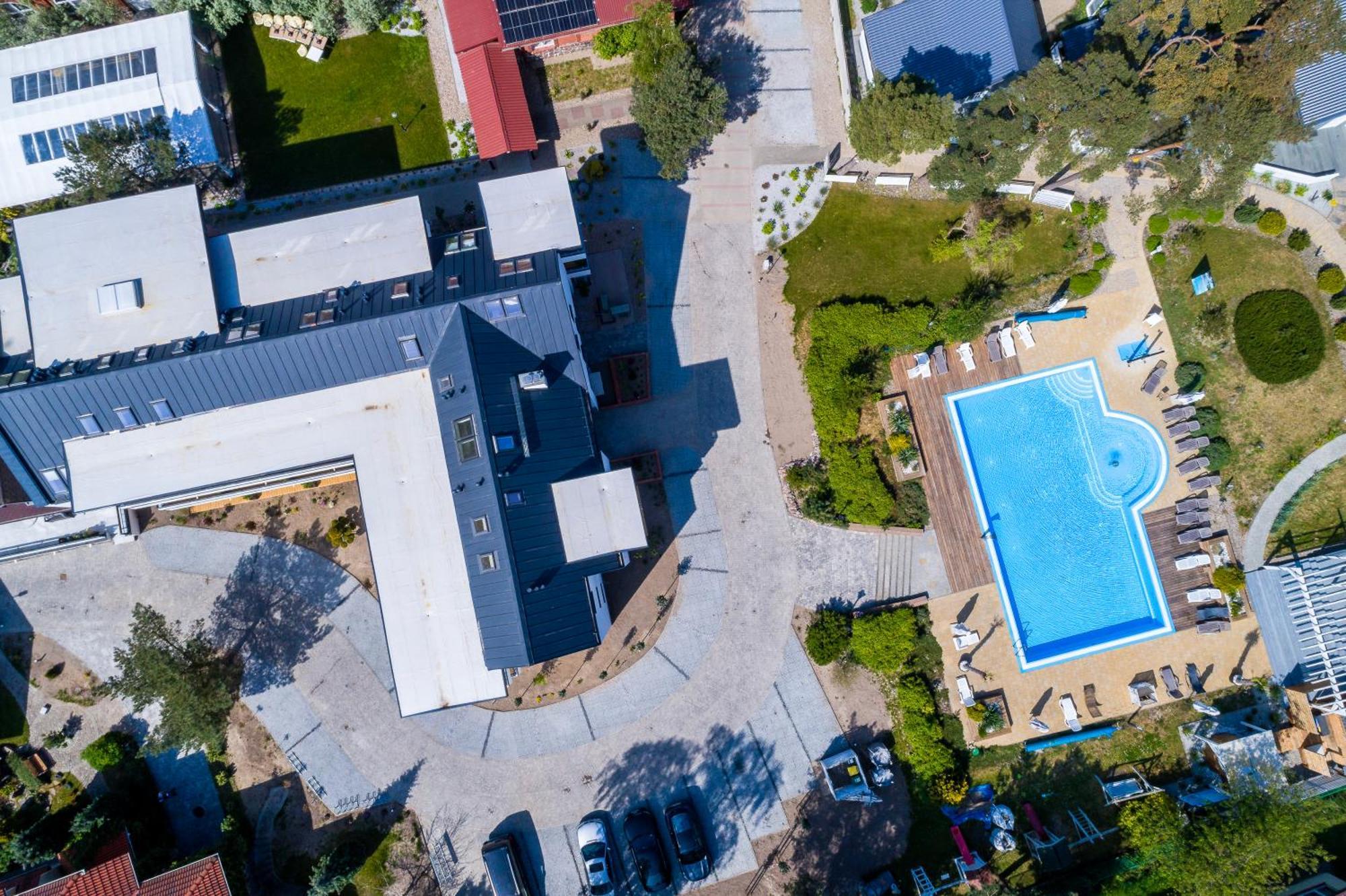 Apartamenty Przy Plazy Z Basenem Z Podgrzewana Woda I Mini Spa - Osrodek Kolonijno-Wczasowy Mewa Niechorze Extérieur photo