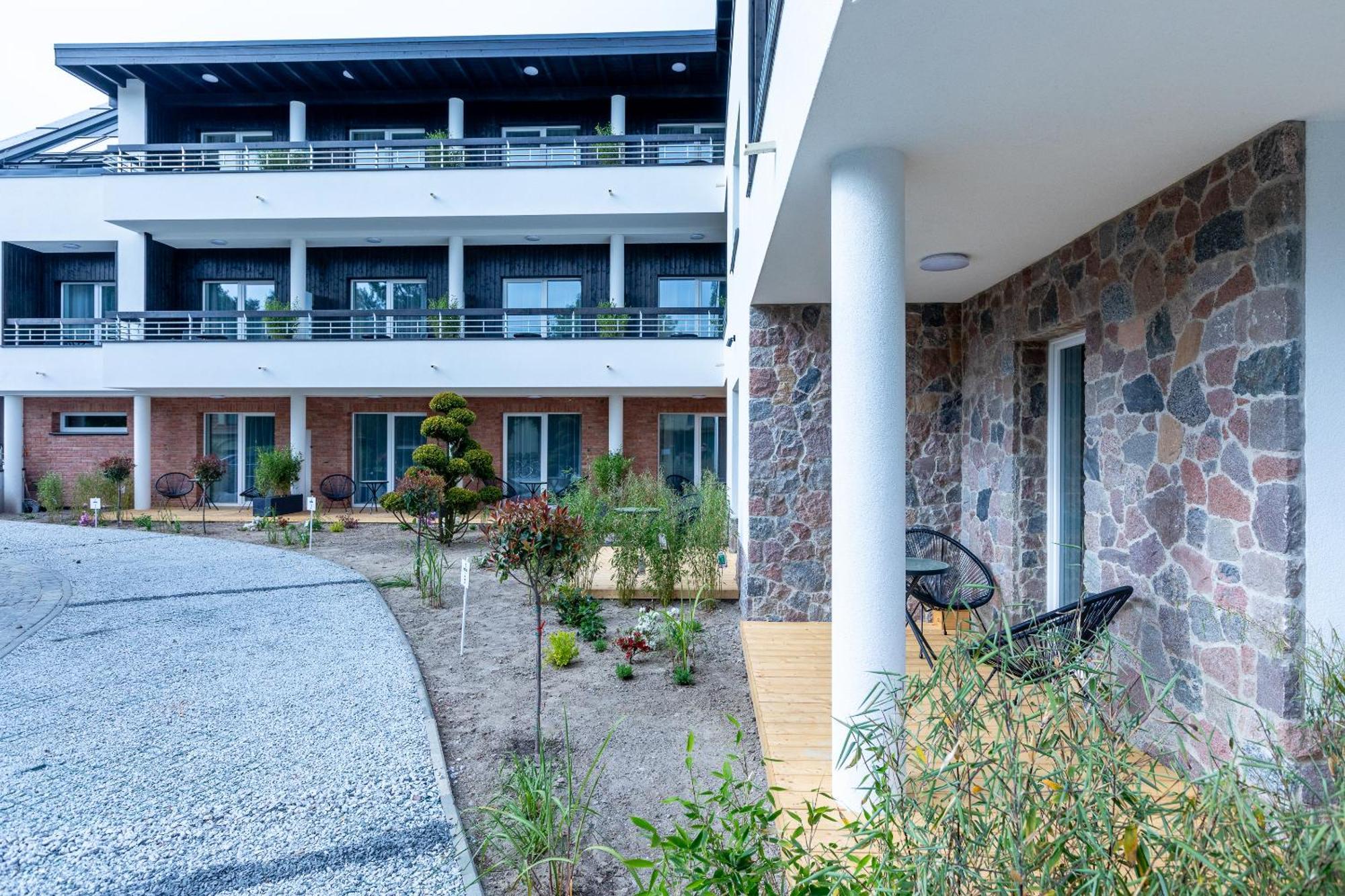 Apartamenty Przy Plazy Z Basenem Z Podgrzewana Woda I Mini Spa - Osrodek Kolonijno-Wczasowy Mewa Niechorze Extérieur photo