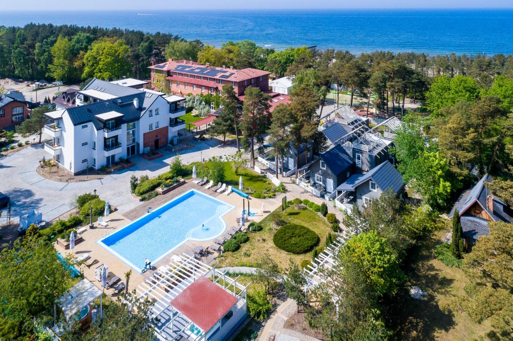 Apartamenty Przy Plazy Z Basenem Z Podgrzewana Woda I Mini Spa - Osrodek Kolonijno-Wczasowy Mewa Niechorze Extérieur photo