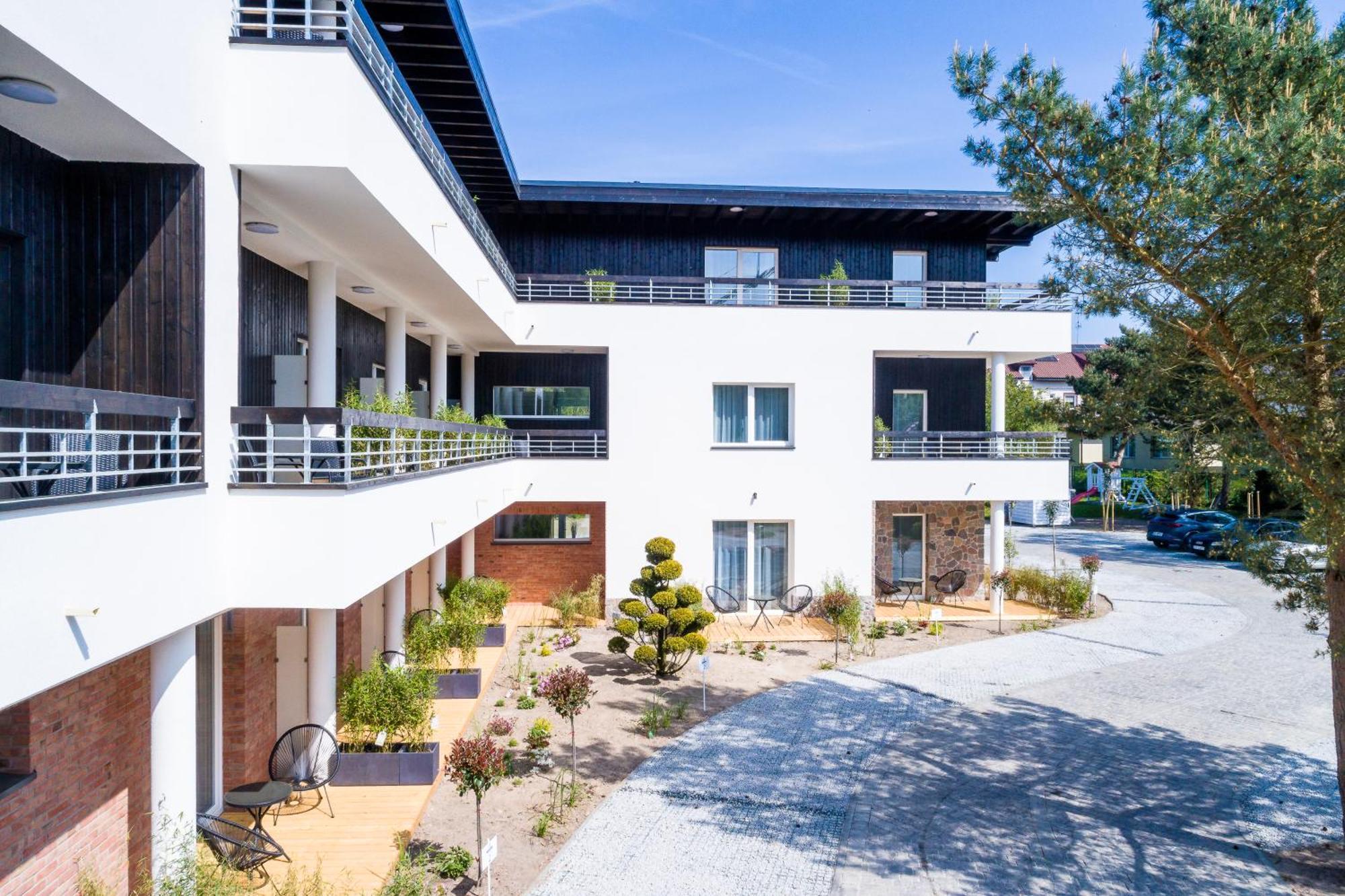 Apartamenty Przy Plazy Z Basenem Z Podgrzewana Woda I Mini Spa - Osrodek Kolonijno-Wczasowy Mewa Niechorze Extérieur photo
