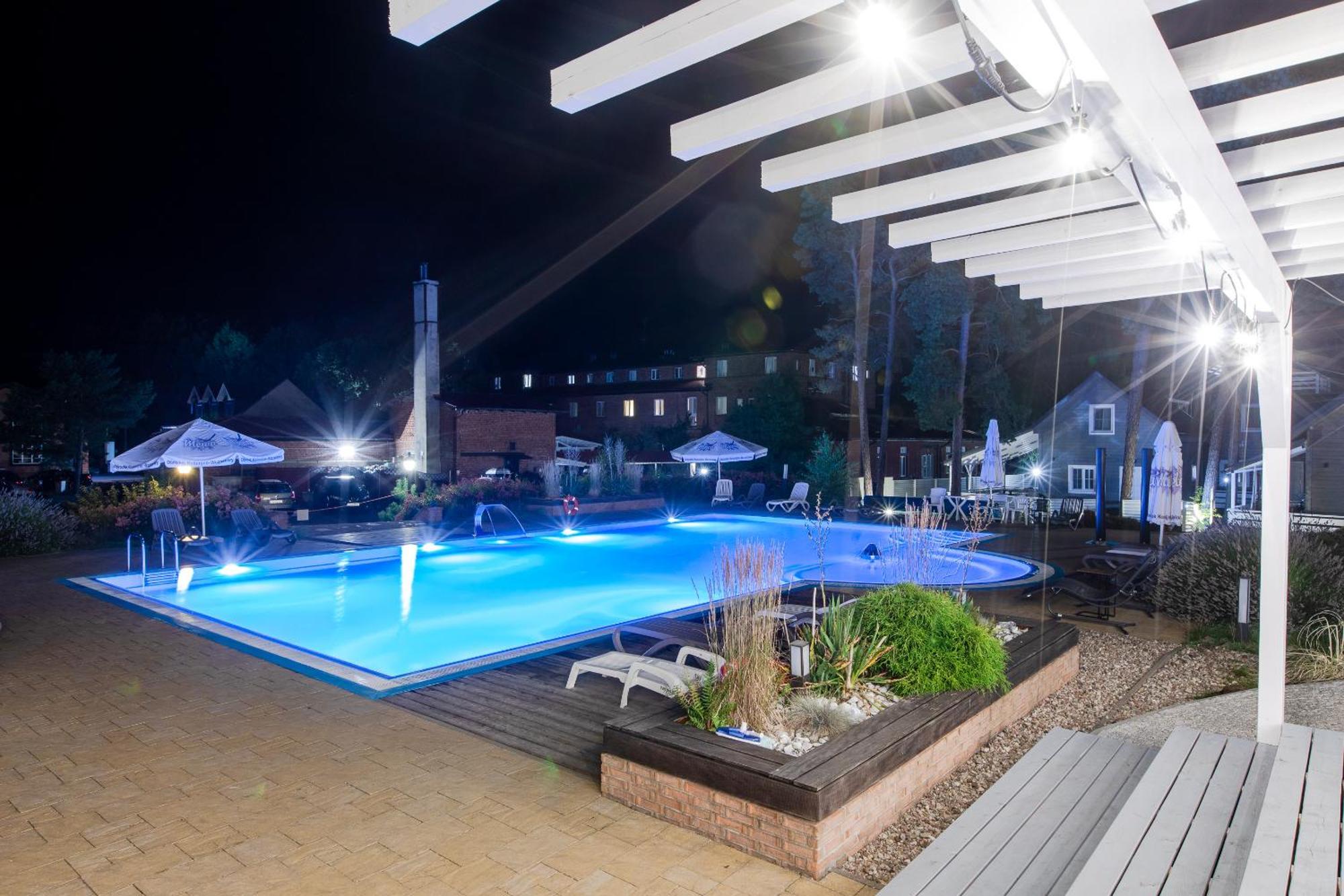 Apartamenty Przy Plazy Z Basenem Z Podgrzewana Woda I Mini Spa - Osrodek Kolonijno-Wczasowy Mewa Niechorze Extérieur photo